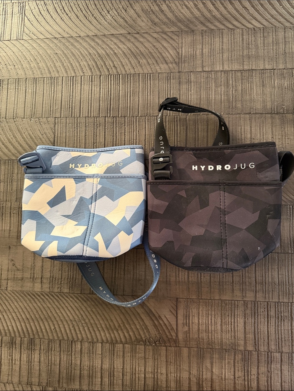 HydroJug Blue & White and Black Beometric Crossbody Bottle Bag Set